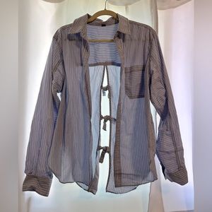 Button Up Shirt with back bow slit